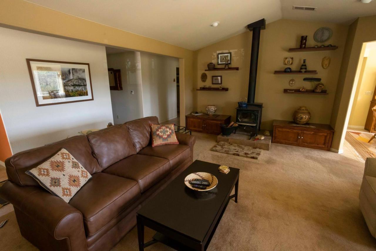 Red Tail Ranch Bed & Breakfast Groveland Exterior photo